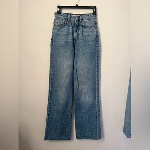 Stradivarius straight legs jeans size 34